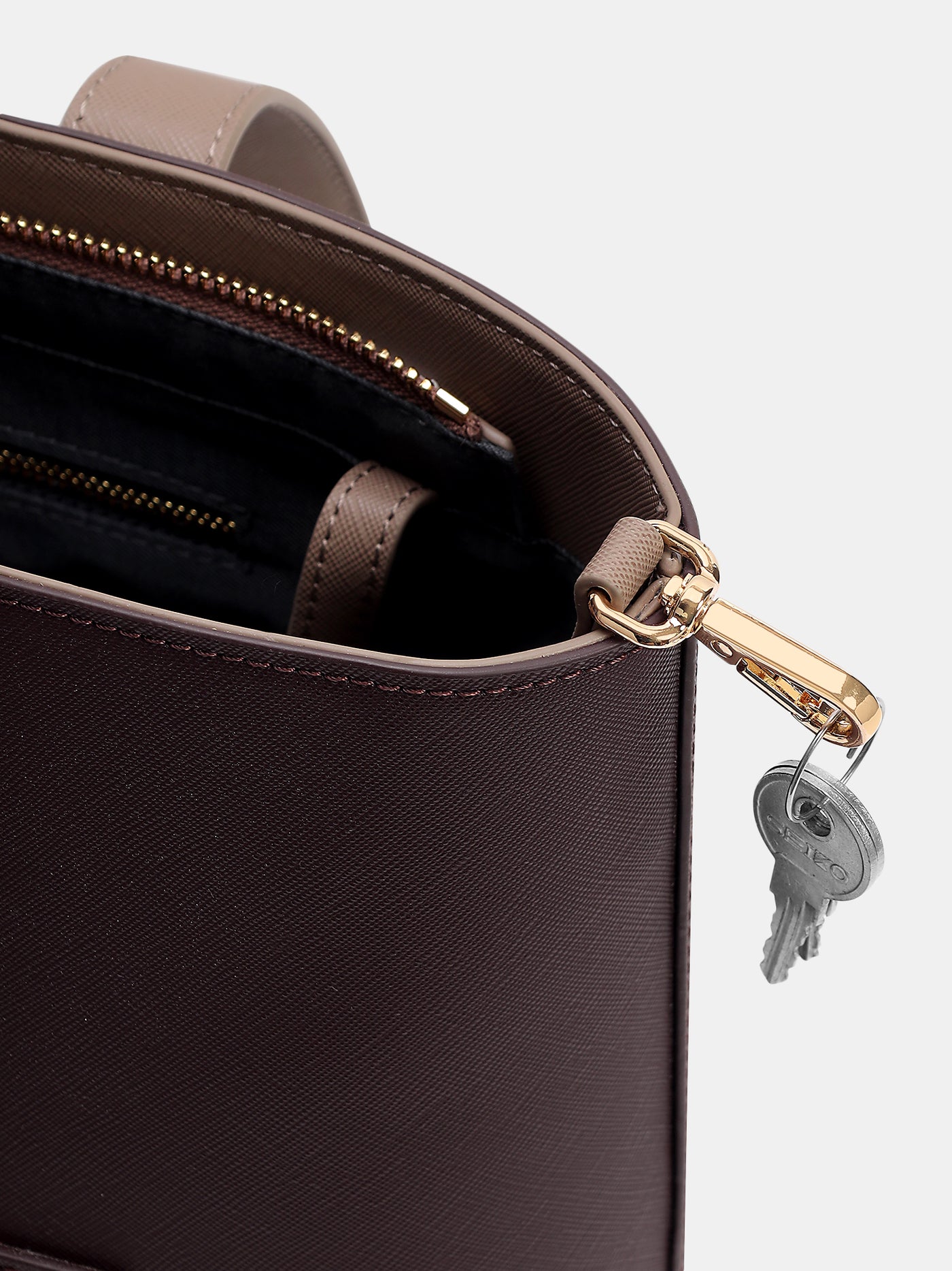 Built-In Key Holder